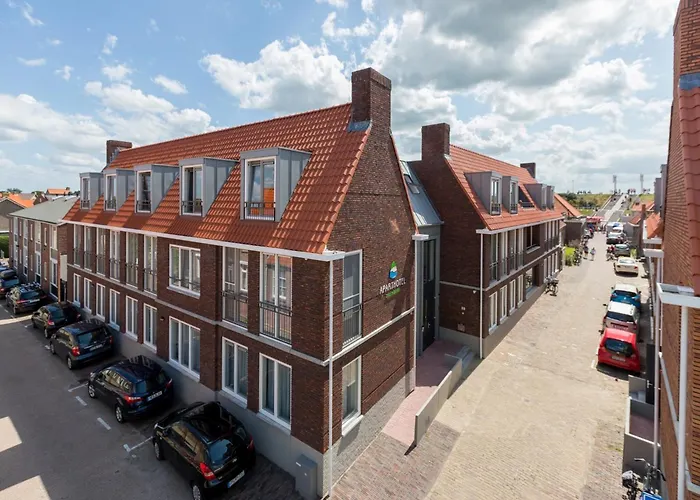Lush Apartment In Zoutelande Near Beach